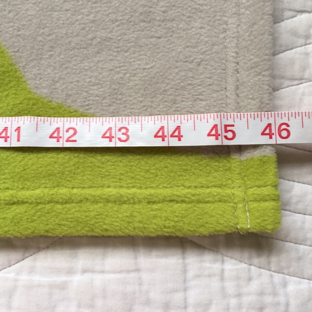 Marimekko Blanket Throw Fleece Kivet Green Gray - Picture 7 of 13